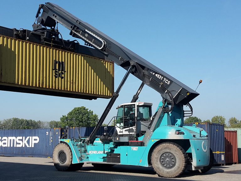 Konecranes wins another Flow Drive reachstacker order from Dutch terminal Alpherium