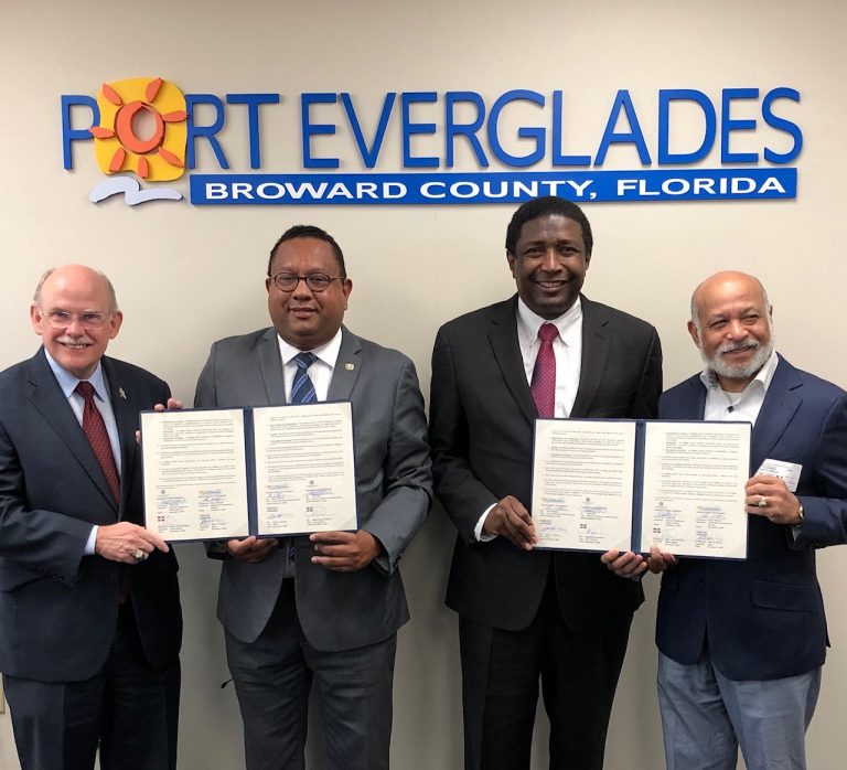Port Everglades & Dominican Republic Port Authority sign MOU
