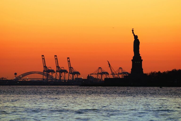 USMX goes to Court over unfair labour practices by the ILA